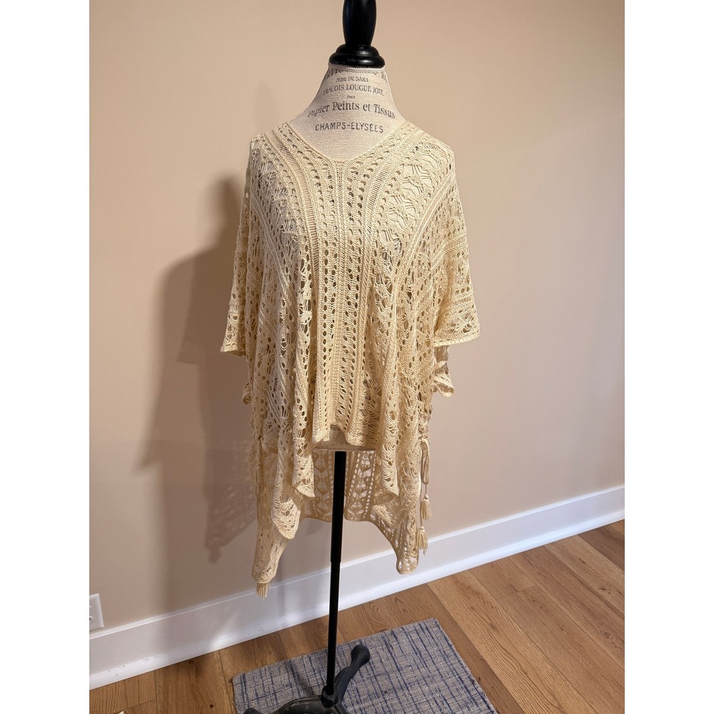 Women's Oversized Beige Open Knit Crochet Cover/Tunic Size‎ M
